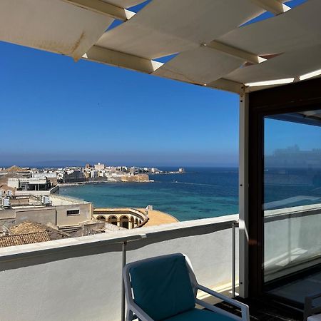 Attico Terrammare Apartment Trapani Bagian luar foto
