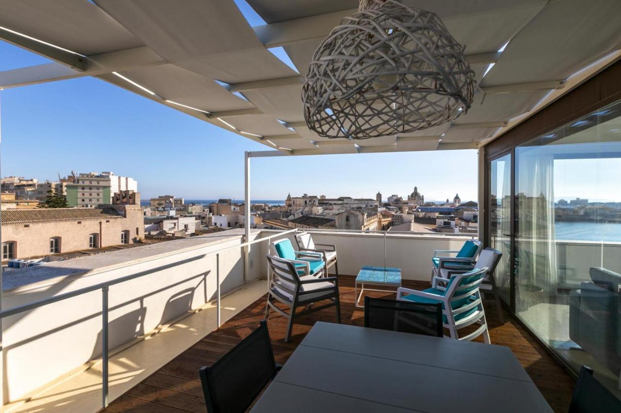 Attico Terrammare Apartment Trapani Bagian luar foto